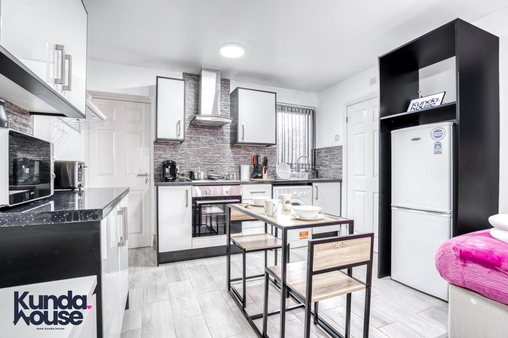 Cosy Apartments - City Living Made Elegant - Бирмингем Экстерьер фото