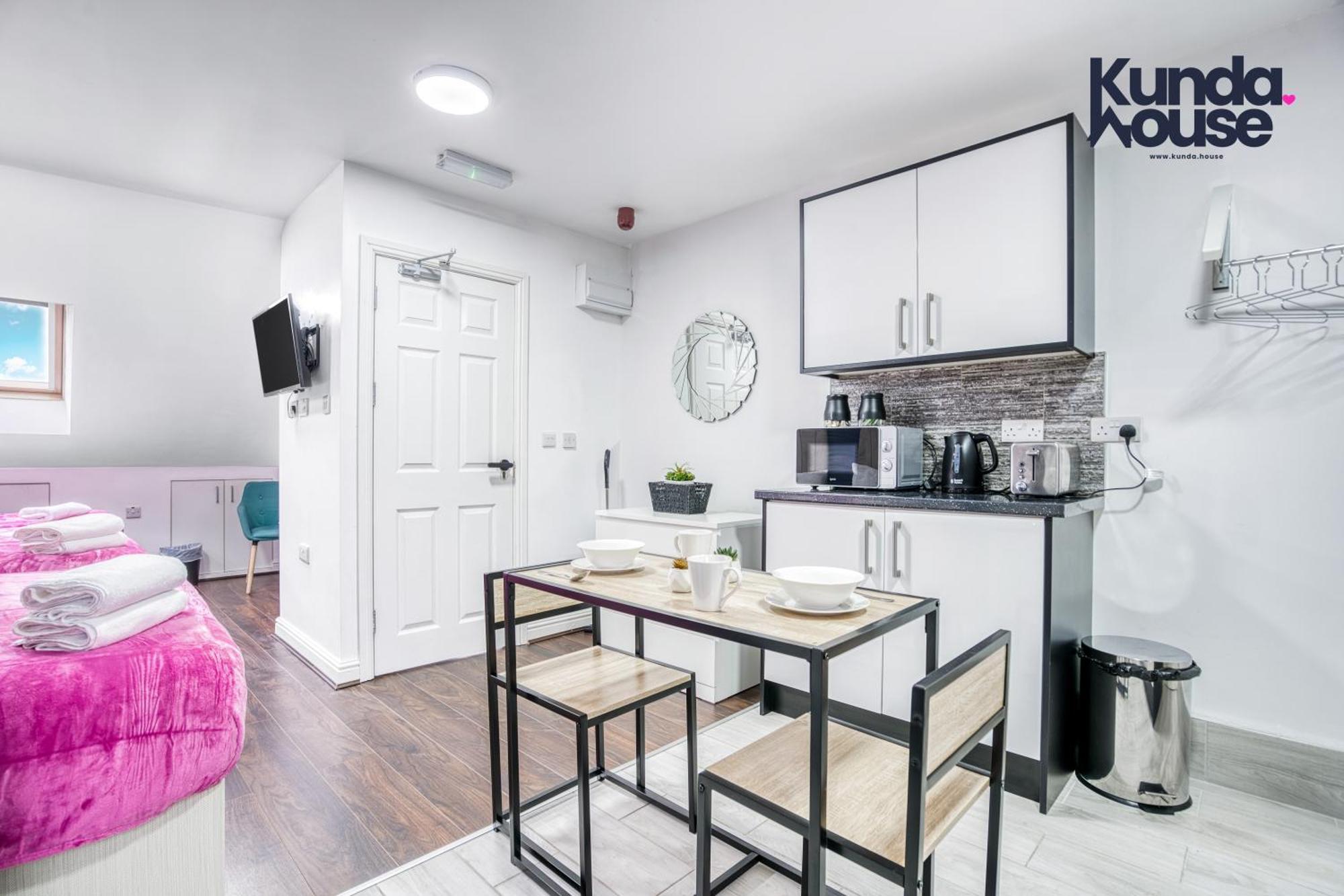 Cosy Apartments - City Living Made Elegant - Бирмингем Экстерьер фото